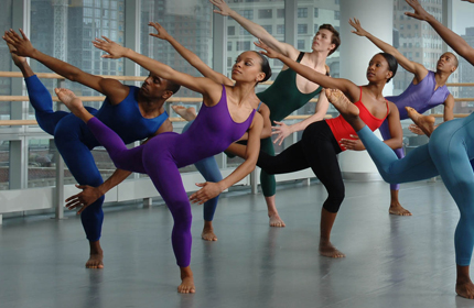 «Alvin Ailey American Dance Theater» открыл 27-й гастрольный сезон