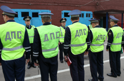 ГИБДД Волгограда организует танцевальный флешмоб на разделительной полосе