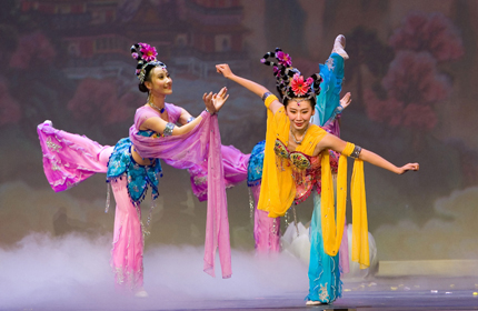 Нью-йоркская труппа Shen Yun восхитила члена канадского парламента