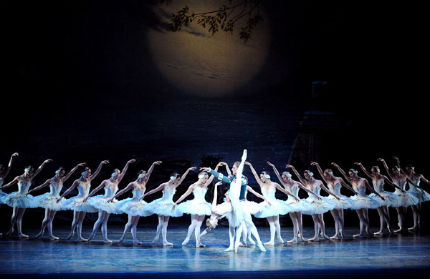 «American Ballet Theater» исполнили «Лебединое озеро» на хорошем уровне